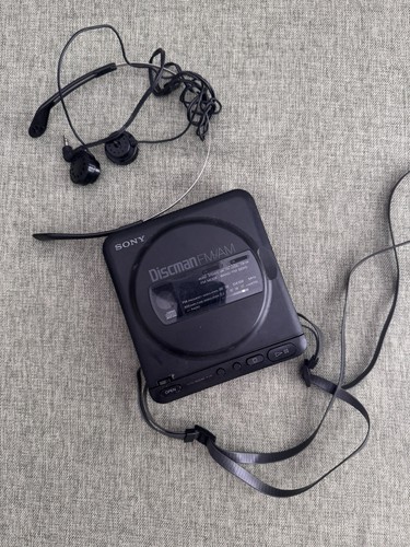 Sony discman vintage player - vintage, cd