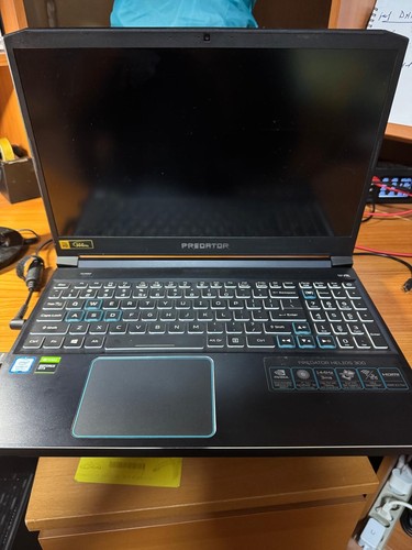 Acer predator helios 300 - predator,