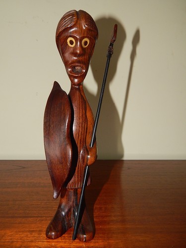 Statuetta teak indigeno - in,