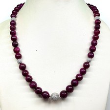 Collana di perle tonde rubino