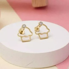 Graziosi orecchini a perno