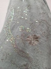 Grey cashmere scarf with