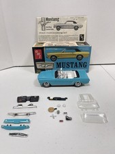 Modellino auto d'epoca AMT