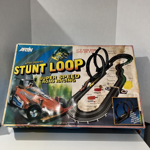 Artin stunt loop - stunt, a