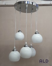 Sospensione moderna silver lampadario con pendel in vetro bianco 5 luci e14