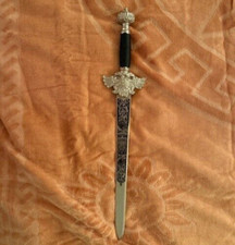 LAMA IN ACCIAIO INOX, MANICO