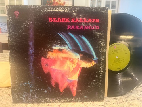 Black sabbath paranoid - black,