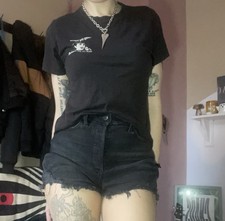 Rara maglietta grafica Drop