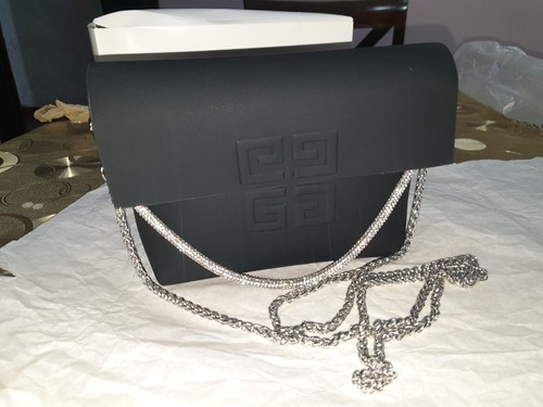 Givenchy borsa