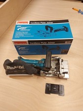 Makita biscottatrice