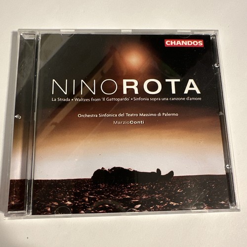 Nino rota la strada - :,