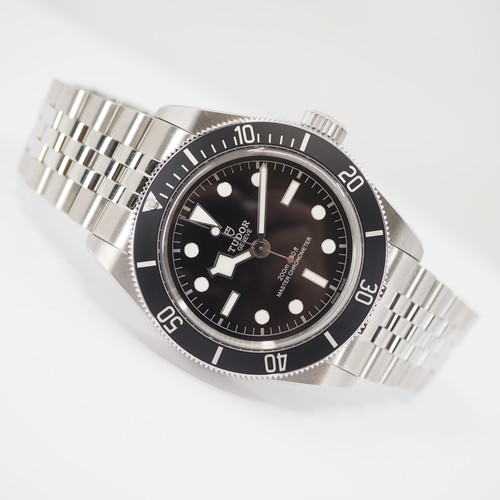 Tudor black bay 7941a1a0nu - black,