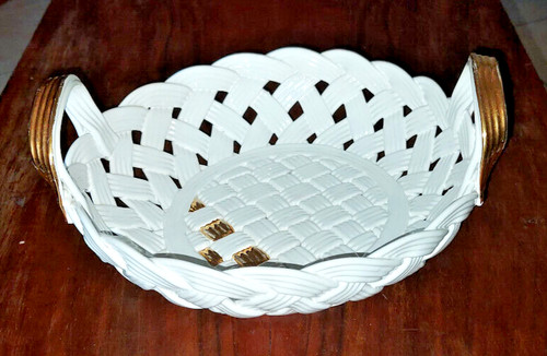 Vecchio cestino ceramica - vecchio, in