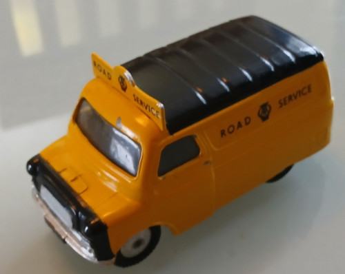 Corgi toys 408 - bedford, aa
