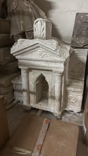 Tabernacolo gotico pietra - , xv