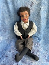 Bambola manichino ventriloquo