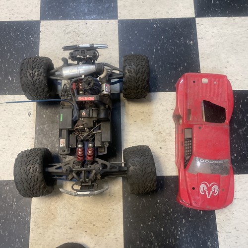 Traxxas revo monster - revo,