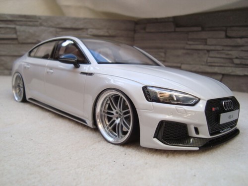 Audi rs5 sportback con - 1:18,