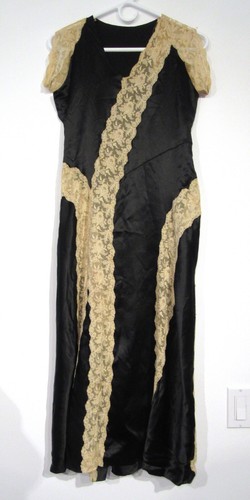 Antico abito vintage - abito, primi