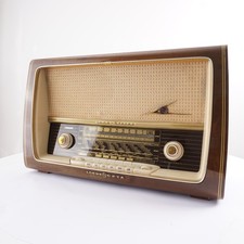 Radio a valvole Loewe Luna Stereo 5741W non testata per ricambi