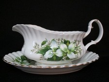 Royal albert trillium gravy - royal,