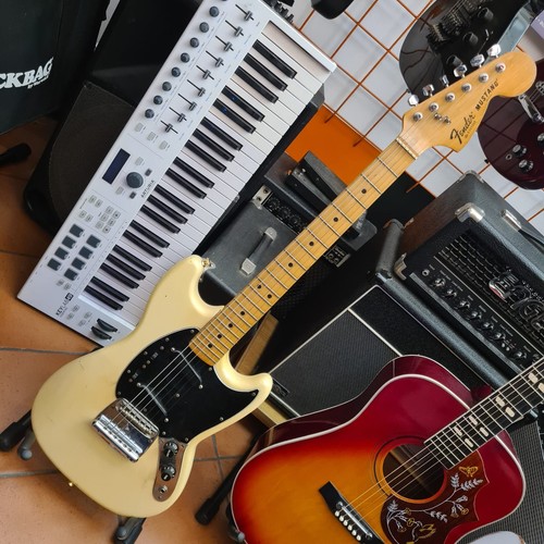 Fender mustang 1978
