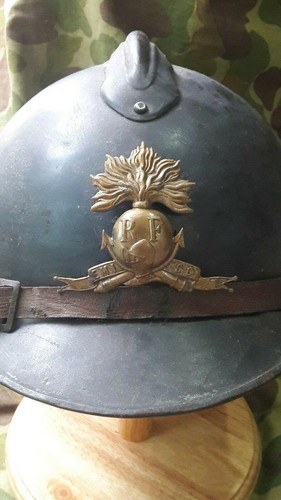 Insigne plaque emicc casque - plaque, .