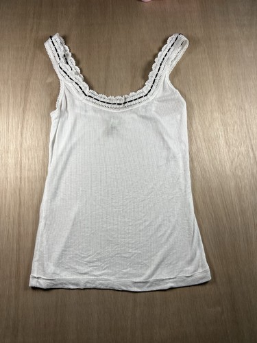 Canotta intimally free people - intimally,