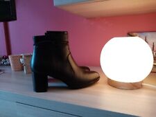 Tronchetti neri con tacco medio 