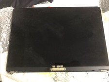 Apple Macbook Air 13” A2681
