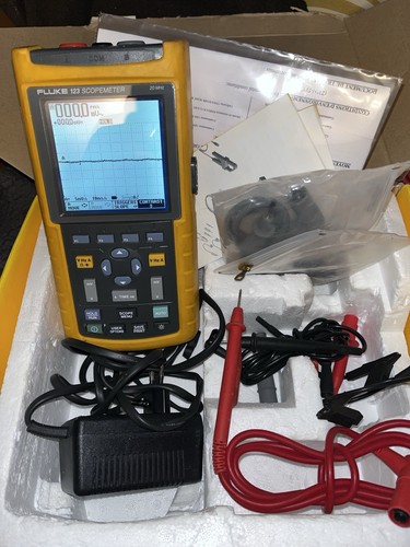 Fluke 123 scopemeter - 123, 20mhz
