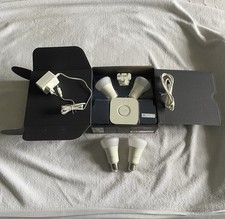 Philips Hue White Starter Kit E27 – 2 Lampadine Smart + 2 extra + bridge