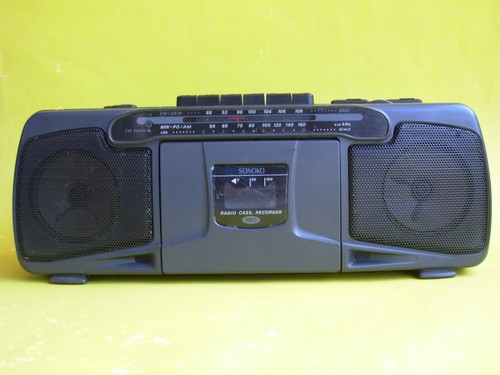 Radio cassette recorder - radio, sonoko