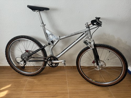 Bicicleta mercedes benz amp - amp, b4