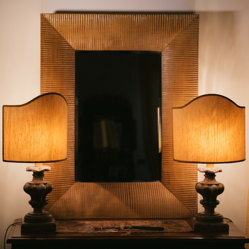 Specchio con cornice legno