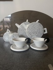 Set caffè e tè disegnato da