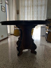 Tavolo tondo in nobilitato color noce - diam 120 cm h90