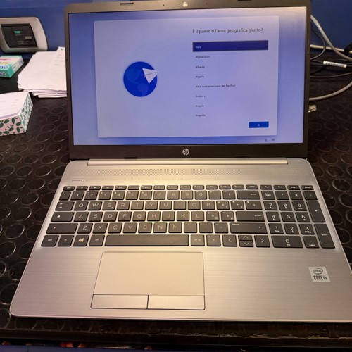 250 intel core - 15,6",