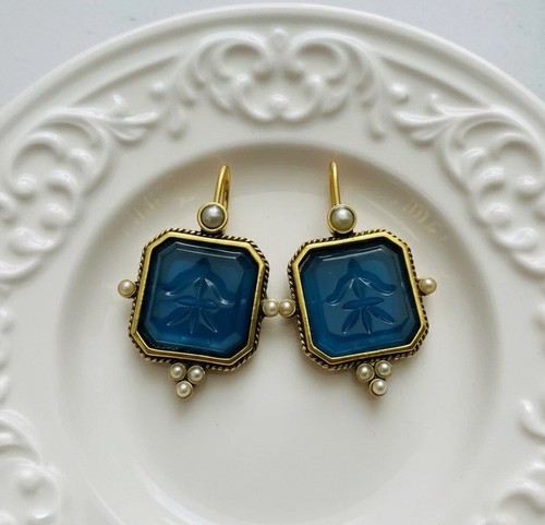Orecchini intaglio museo corte - orecchini,