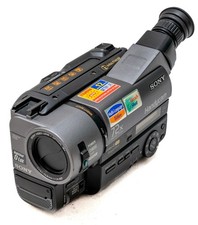 Videocamera Sony Handycam CCD-TR640E PAL 8mm Video8 XR Hi8 Video Camera