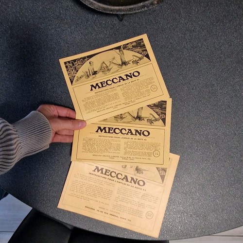 Meccano 1933 notices - meccano,