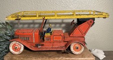 RARO GIOCATTOLO DI LATTA DISTLER TIPP CO MOTORE ANTINCENDIO GERMANIA C1935 WINDUP TIN TOY