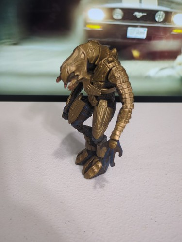 Halo mcfarlane toys - halo, arbiter
