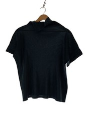 PLEATS PLEASE ISSEY MIYAKE