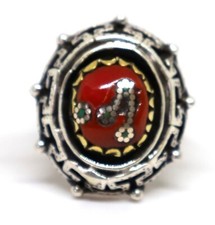 antico anello unico in corallo