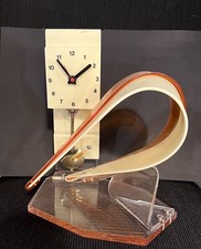 1970s PLEXIGLASS TABLE CLOCK