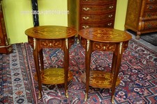 Coppia di tavolini-comodini