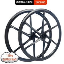 Set ruote in carbonio 700C per
