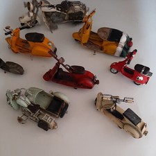 VECCHIA collezione modellini di moto e side car in metallo Lotto 8pezzi 