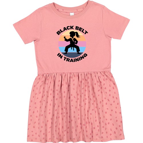 Cintura nera karate bambina